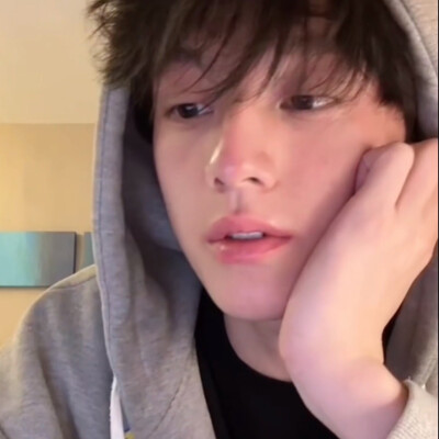 对面的捷风哪都不如我