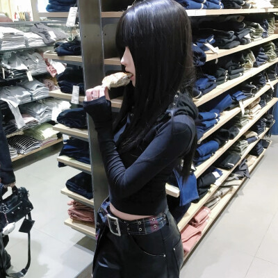 权威女头