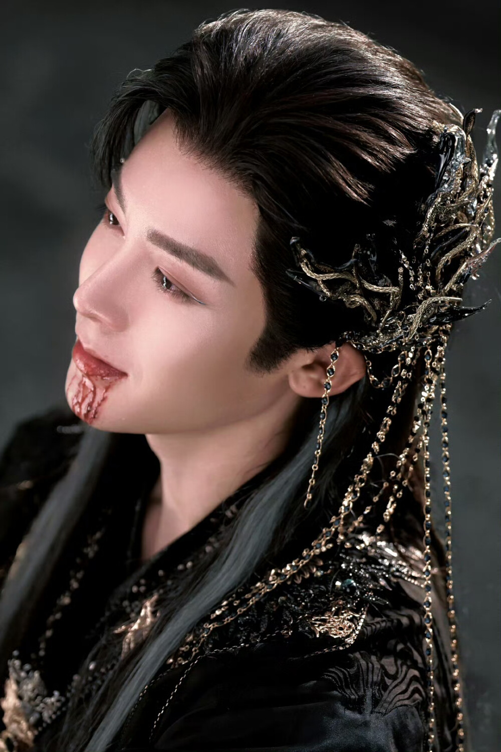 侯明昊 百目妖君 ​​​