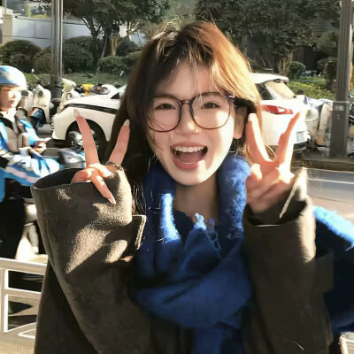 女头