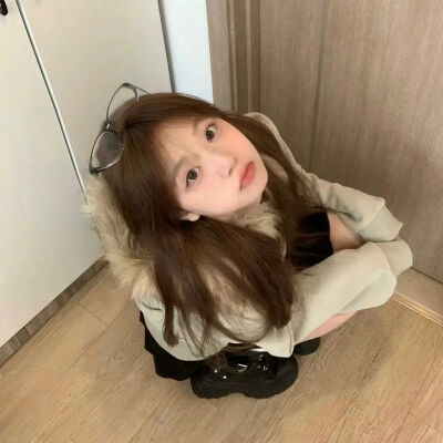 女头