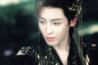 侯明昊*百目妖君 ​​​