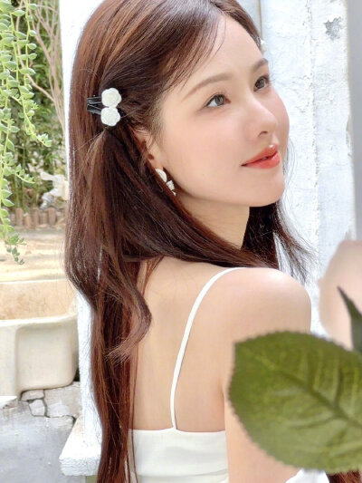 陈都灵