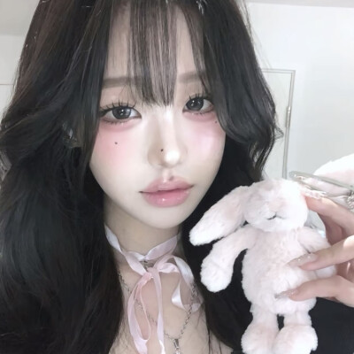 我好像爱上一位善良的漂亮天使
