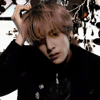 <Ubicius>...！無限追踪ㄨ代号J-001