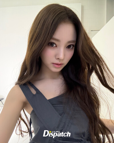 MEOVV Anna田中杏奈