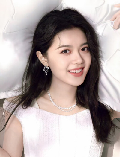 赵今麦