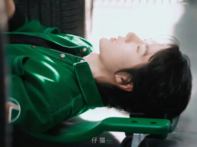 2025.4.18 王一博嘉实多品牌代言人
给力啊