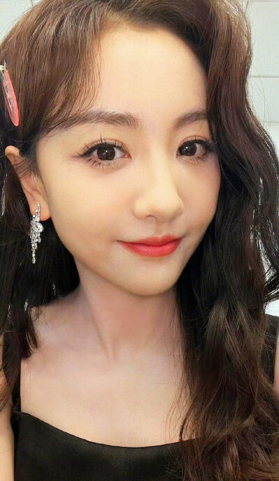 杨蓉