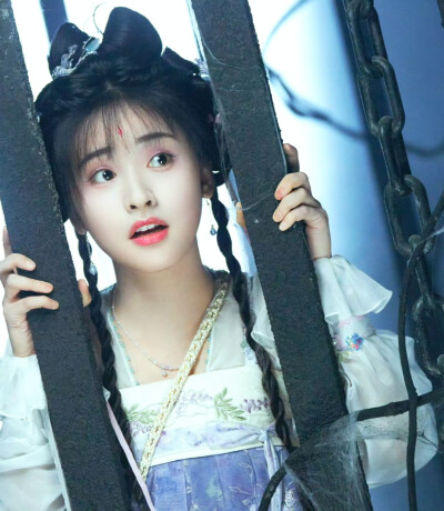 沈月