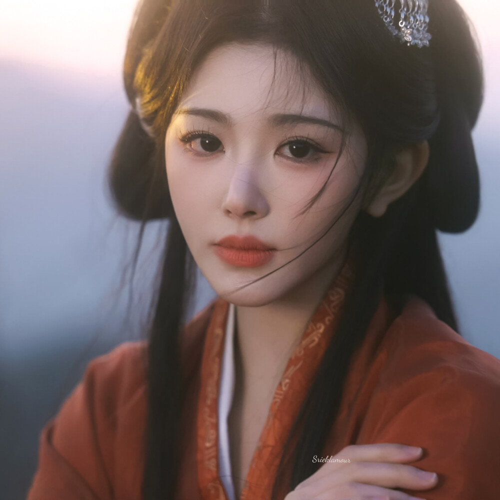 渐黄昏 清角吹寒 都在空城。