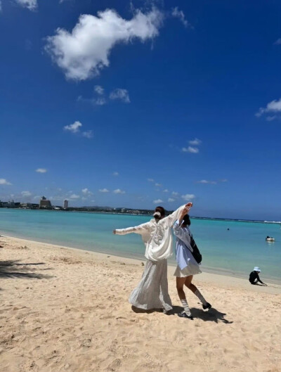 凑崎纱夏 赵美延