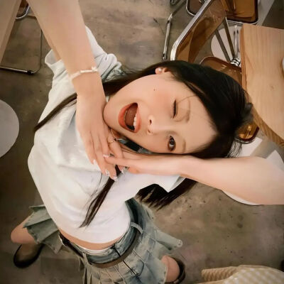 女头