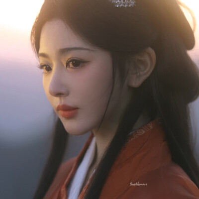 渐黄昏 清角吹寒 都在空城。