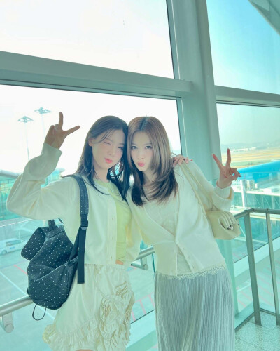 凑崎纱夏 赵美延