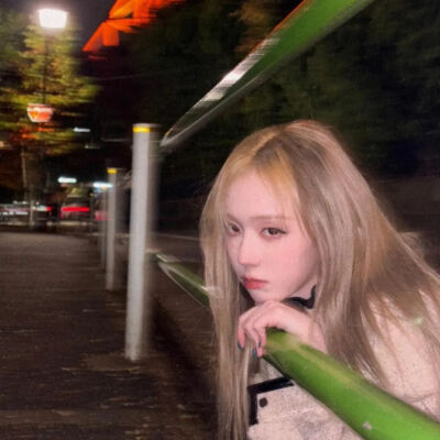 女头