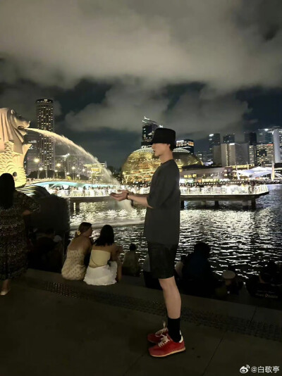 白敬亭