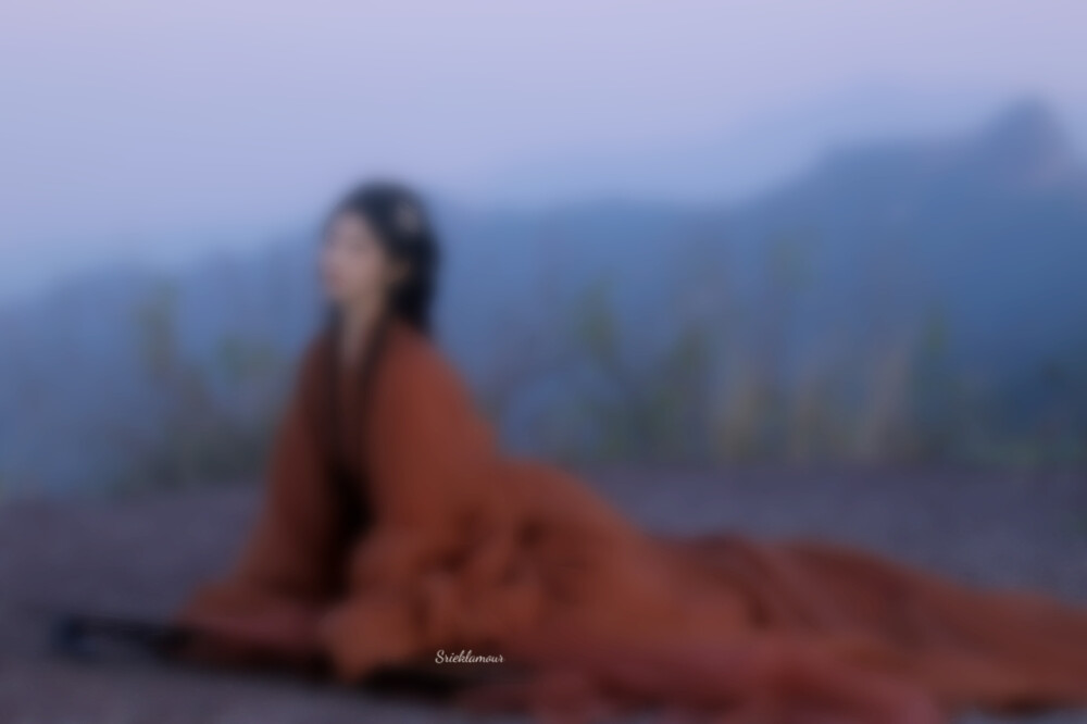 渐黄昏 清角吹寒 都在空城。