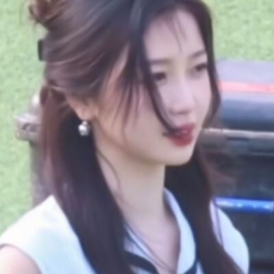 小林劳斯