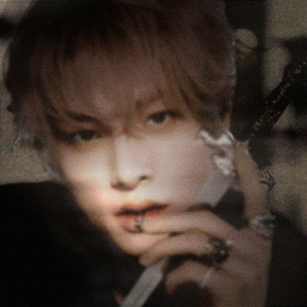 <Ubicius>...！無限追踪ㄨ代号J-001