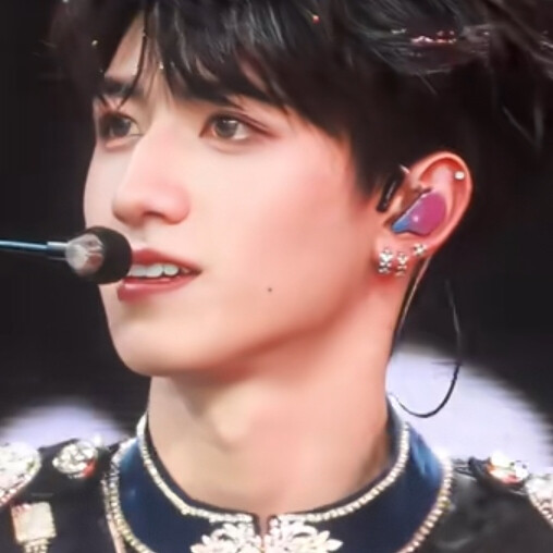 朱志鑫