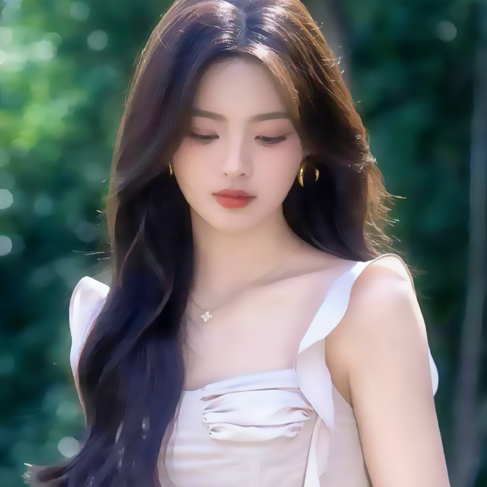 杨超越丨仙气头像