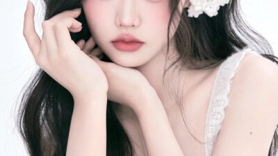 女主素材.橙光
禁二传，可二改
使用请标注:莫小言
礼貌拿图
侵删（原图来源网络）