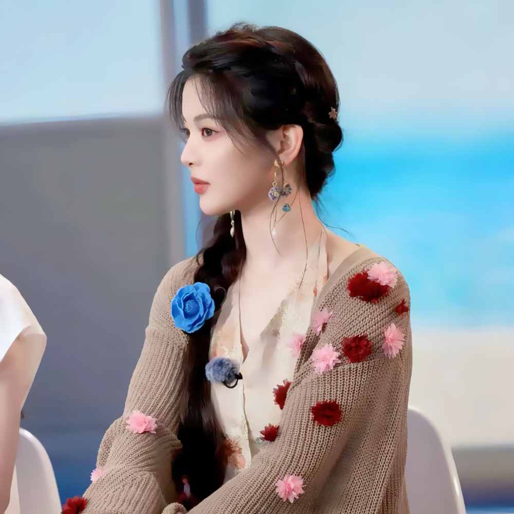 杨超越丨仙气头像