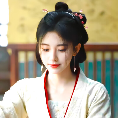 鞠婧祎
