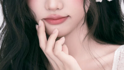 女主素材.橙光
禁二传，可二改
使用请标注:莫小言
礼貌拿图
侵删（原图来源网络）