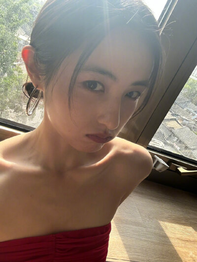 张子枫