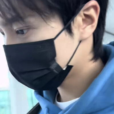 自