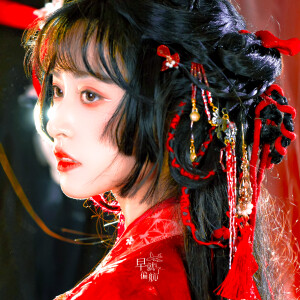 沈月