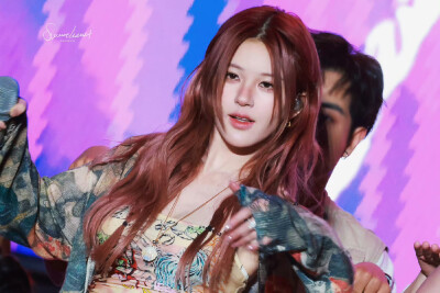 cr.Sweetheart_赵露思