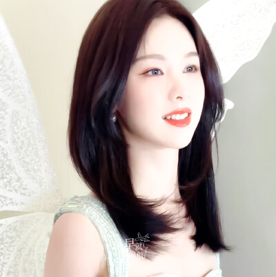 陈都灵