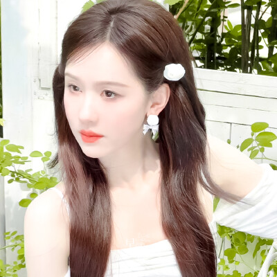 陈都灵