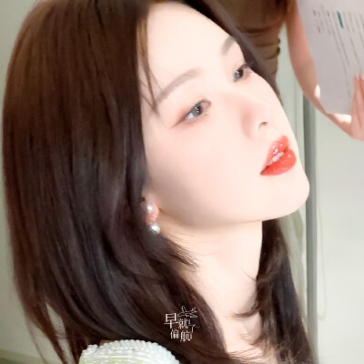 陈都灵