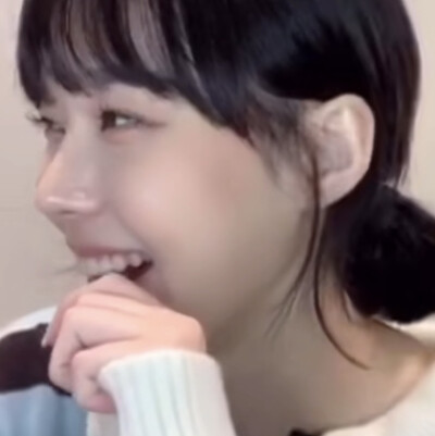 记忆中你青涩的脸