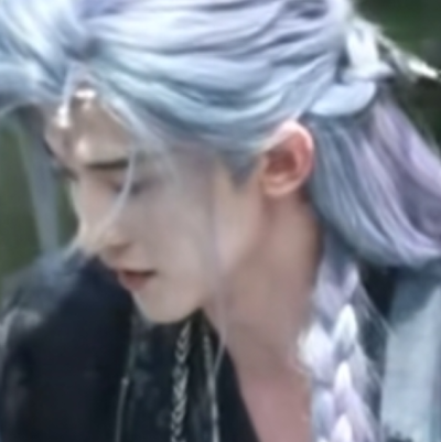美人