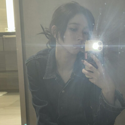 Karina柳智敏