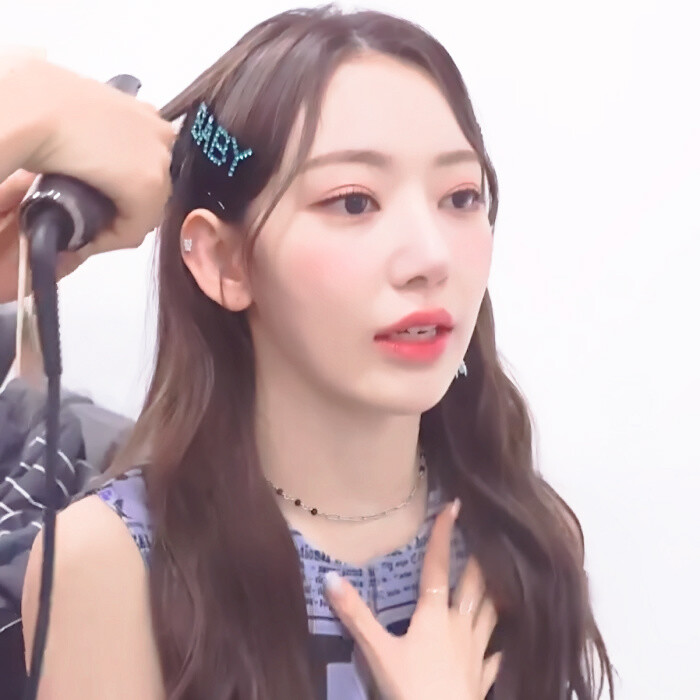 小櫻花¹
二改自耀喝牛奶。