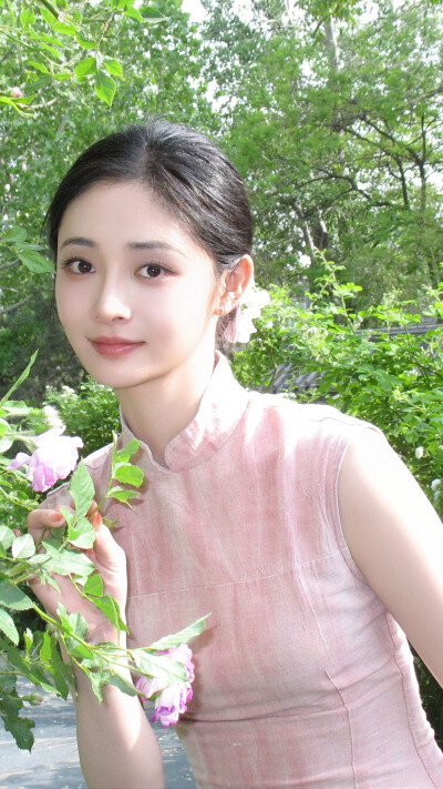 周洁琼