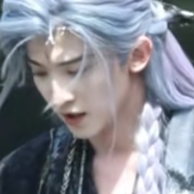 美人