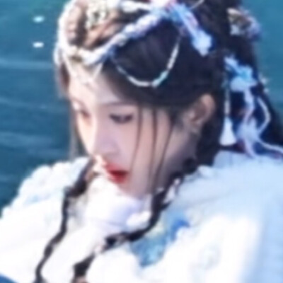 山有雪兔