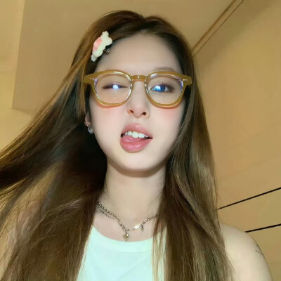女头