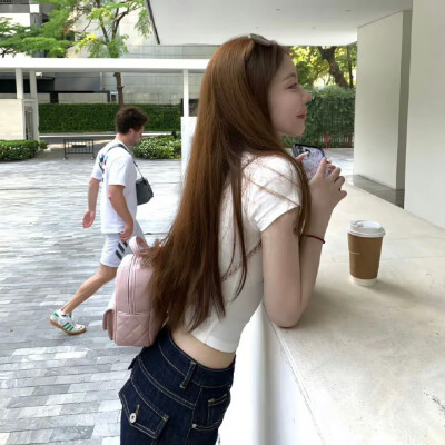 女头