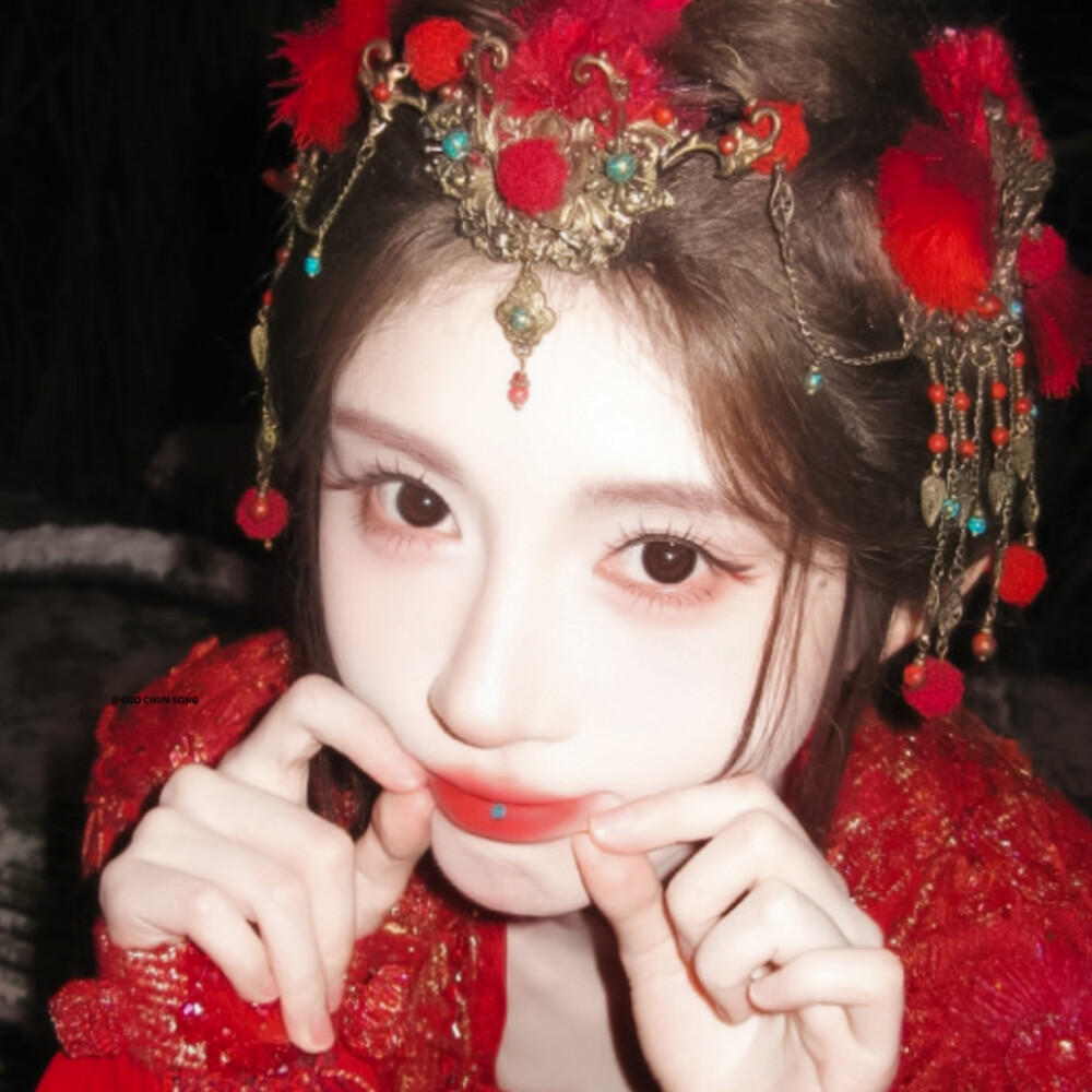 ＊Buring Red’(亮红般炽热)燃します——