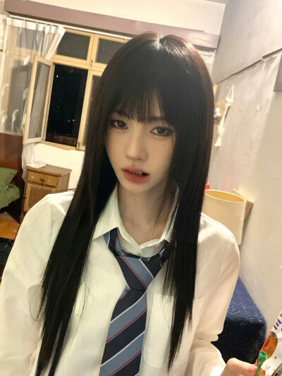 鞠婧祎
