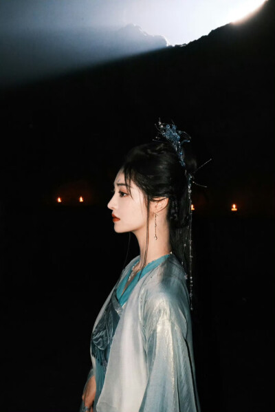 周洁琼