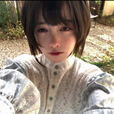 佳佳